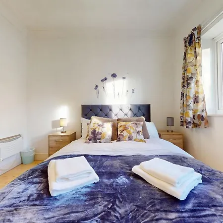 Appartamento The Cosy Bay Near Tower Bridge Londra Esterno foto